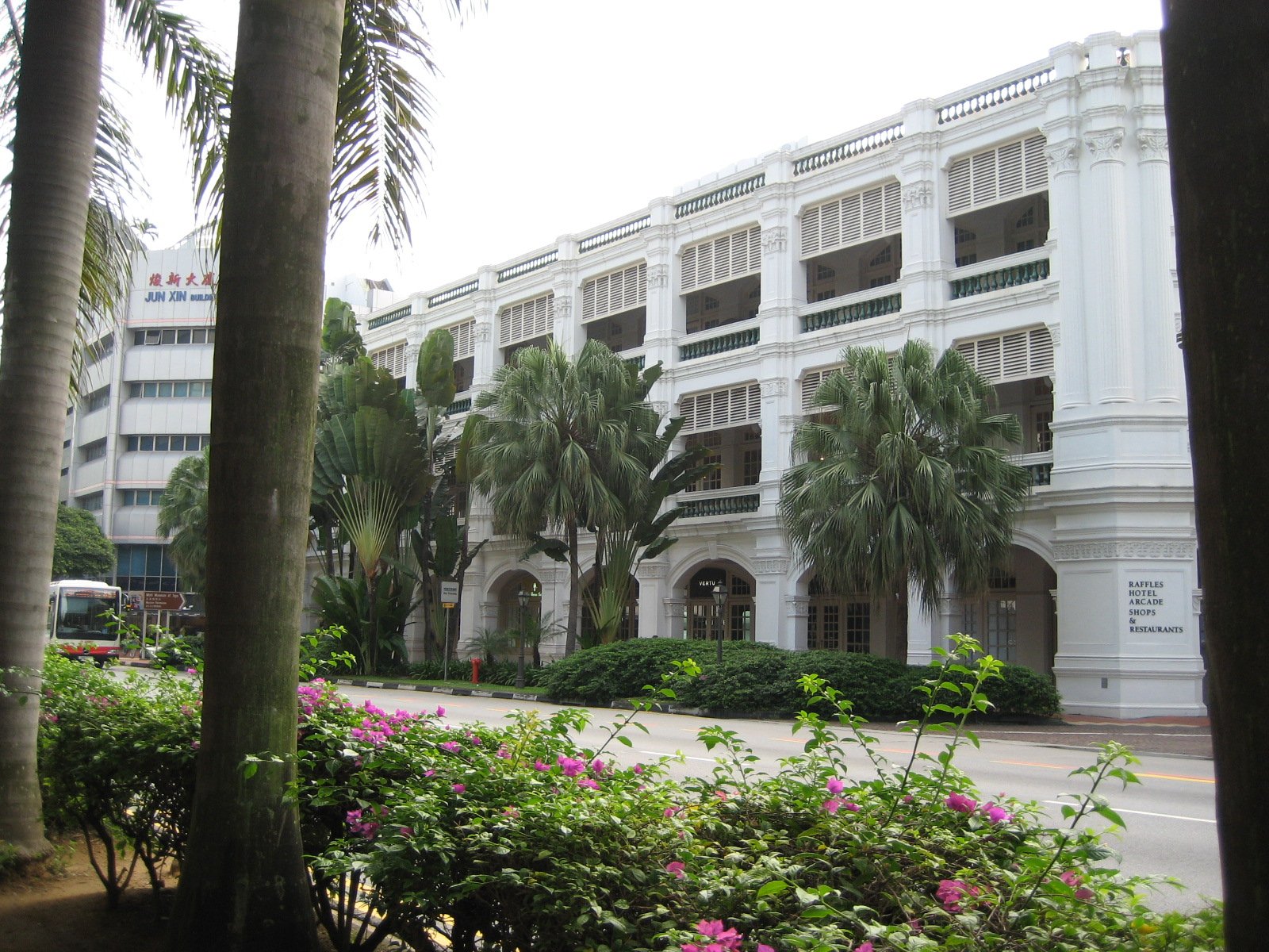 The greatest luxury hotels in Asia, the definitive guide. Raffles Hotel Singapore — landmark of Asian luxury hospitality since 1887.