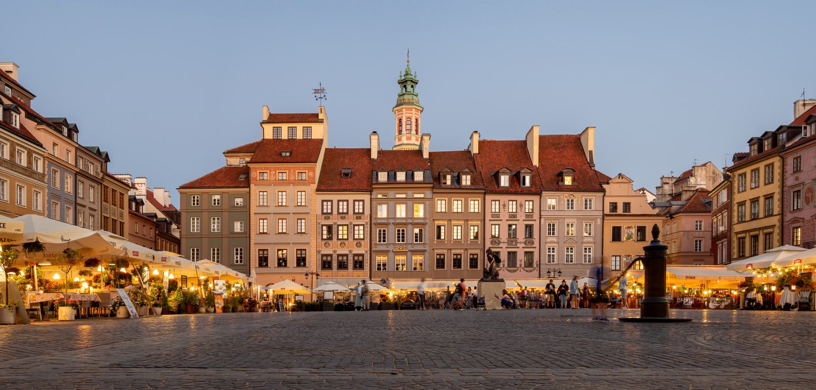 Warsaw, heard before it is seen