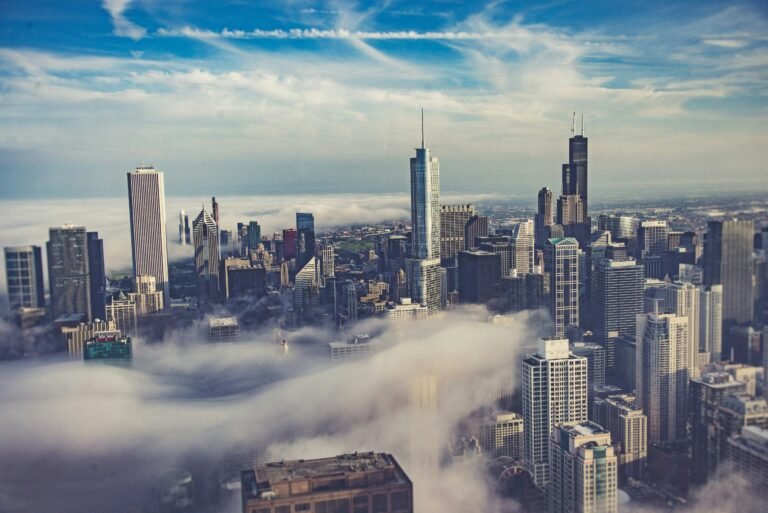 Metropolis Photo by Max Benderm Unsplash